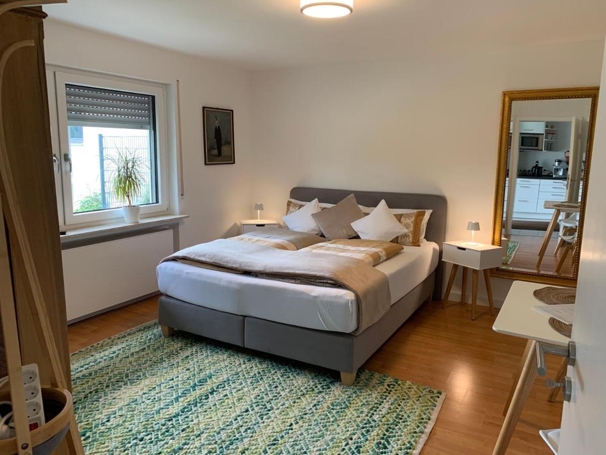 Apartment Naehe Ettlingen - 15 Min Zur Messe Karlsruhe Malsch  エクステリア 写真